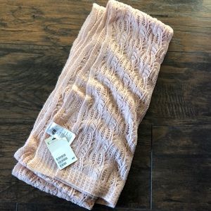 NWT Light Pink Knit H&M Scarf